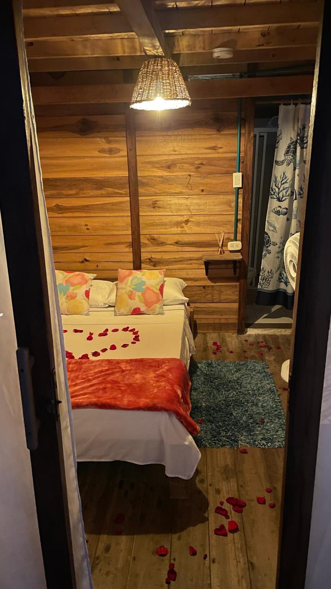 Hostal Velero Relax Guachaca Exteriér fotografie
