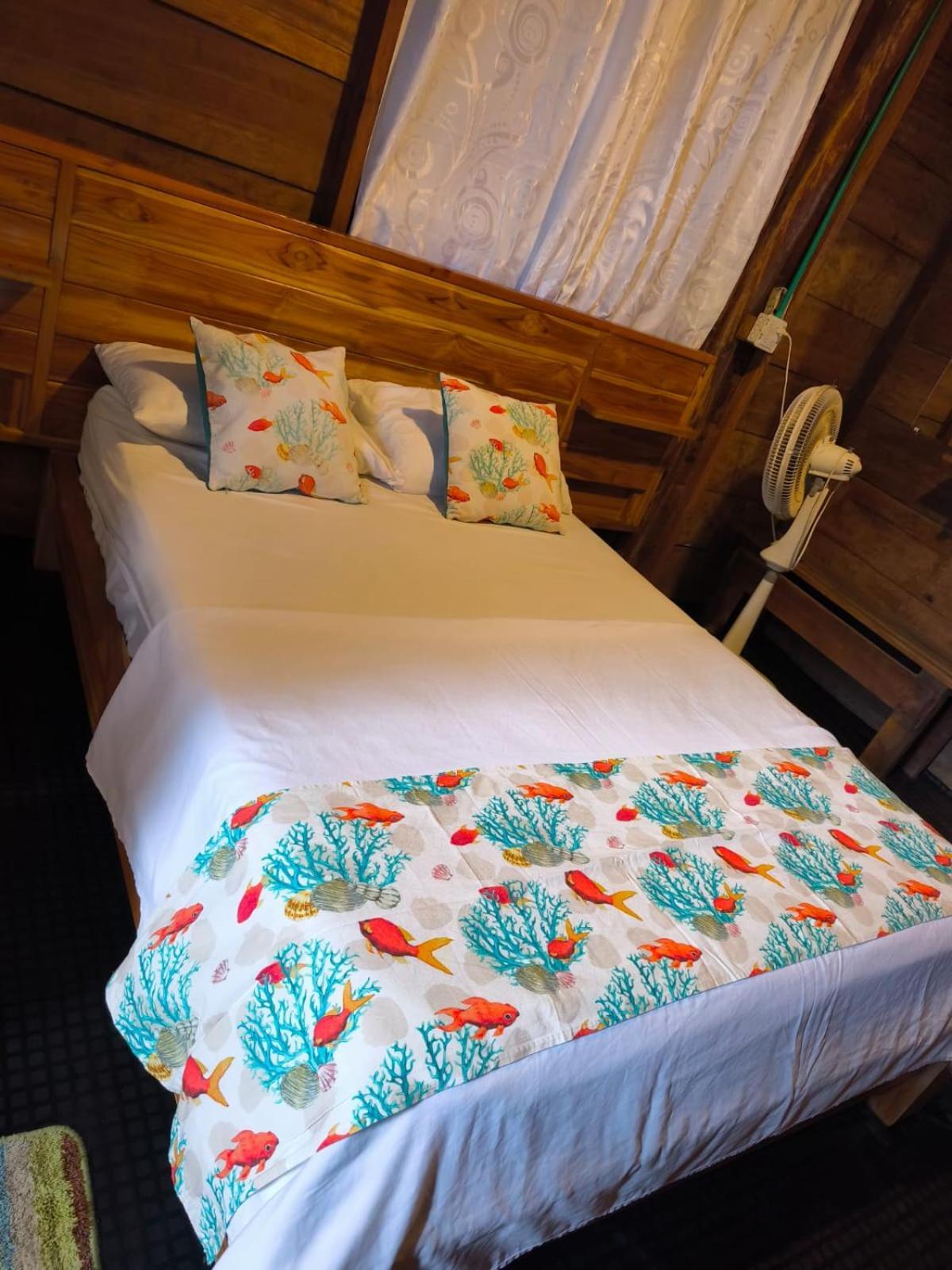 Hostal Velero Relax Guachaca Exteriér fotografie
